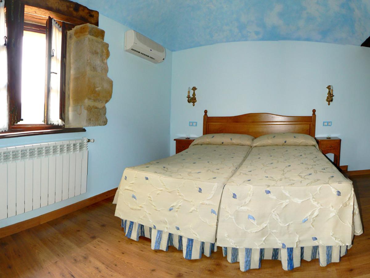 Posada Ribera Del Pas Iruz ห้อง รูปภาพ